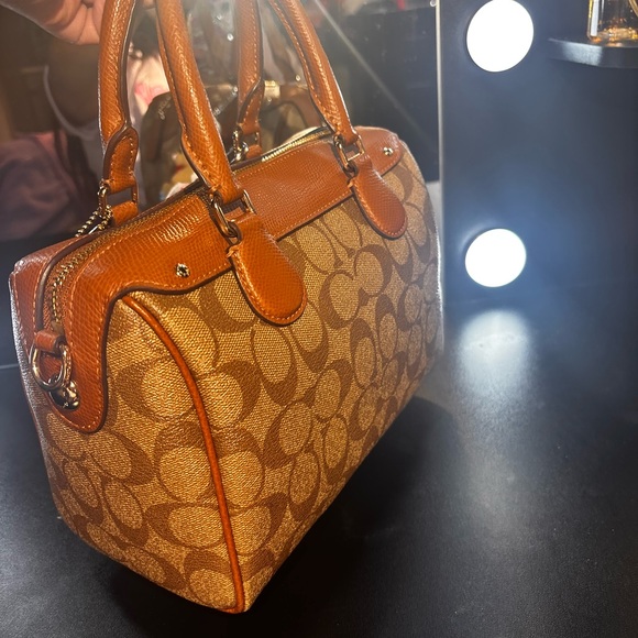 Coach Satchal bag - Picture 5 of 9